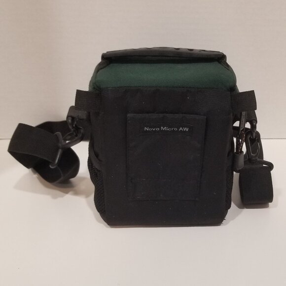 Lowepro Nova Micro AW Camera Shoulder Bag (Forest Green/Black), EUC - Picture 3 of 13